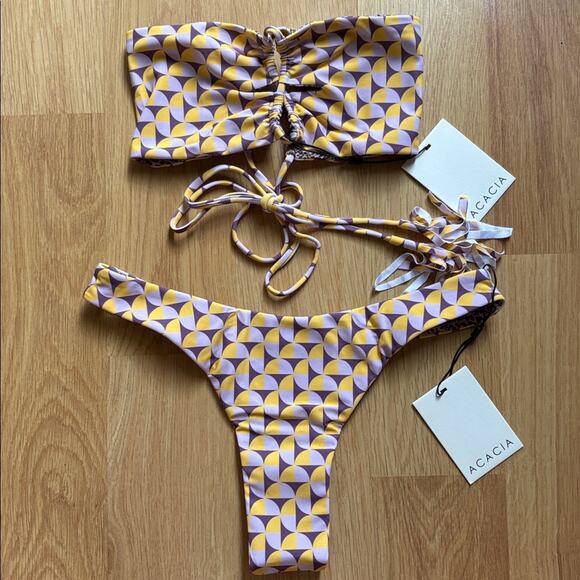 Acacia Swimwear lumahai Top oslo bottom in Goldie size S bikini set - Picture 1 of 3